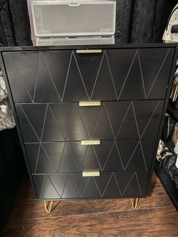 4 Drawer Dresser