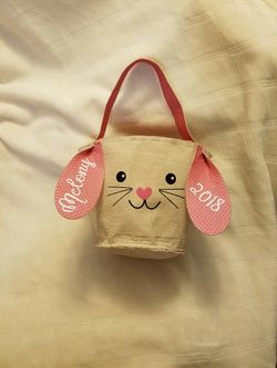 Taking orders for customized easter baskets