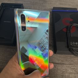 Samsung Galaxy Note 10 Plus 5G 256gb Unlocked For Any Carriers ( Liberado)