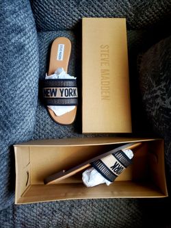 Steve Madden New York Sandals