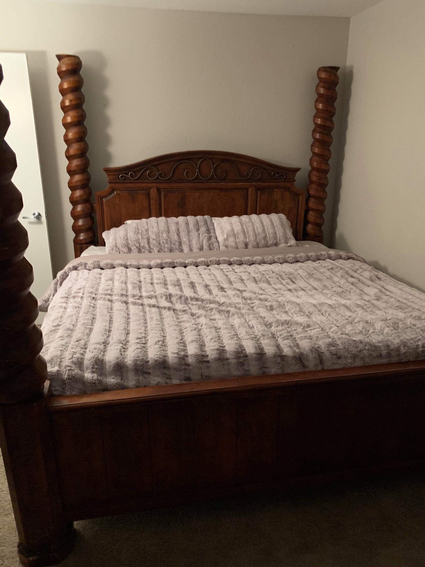 Solid wood Cali king bed frame