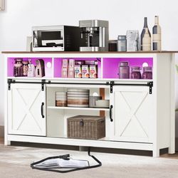 Beautiful Buffett / Sideboard