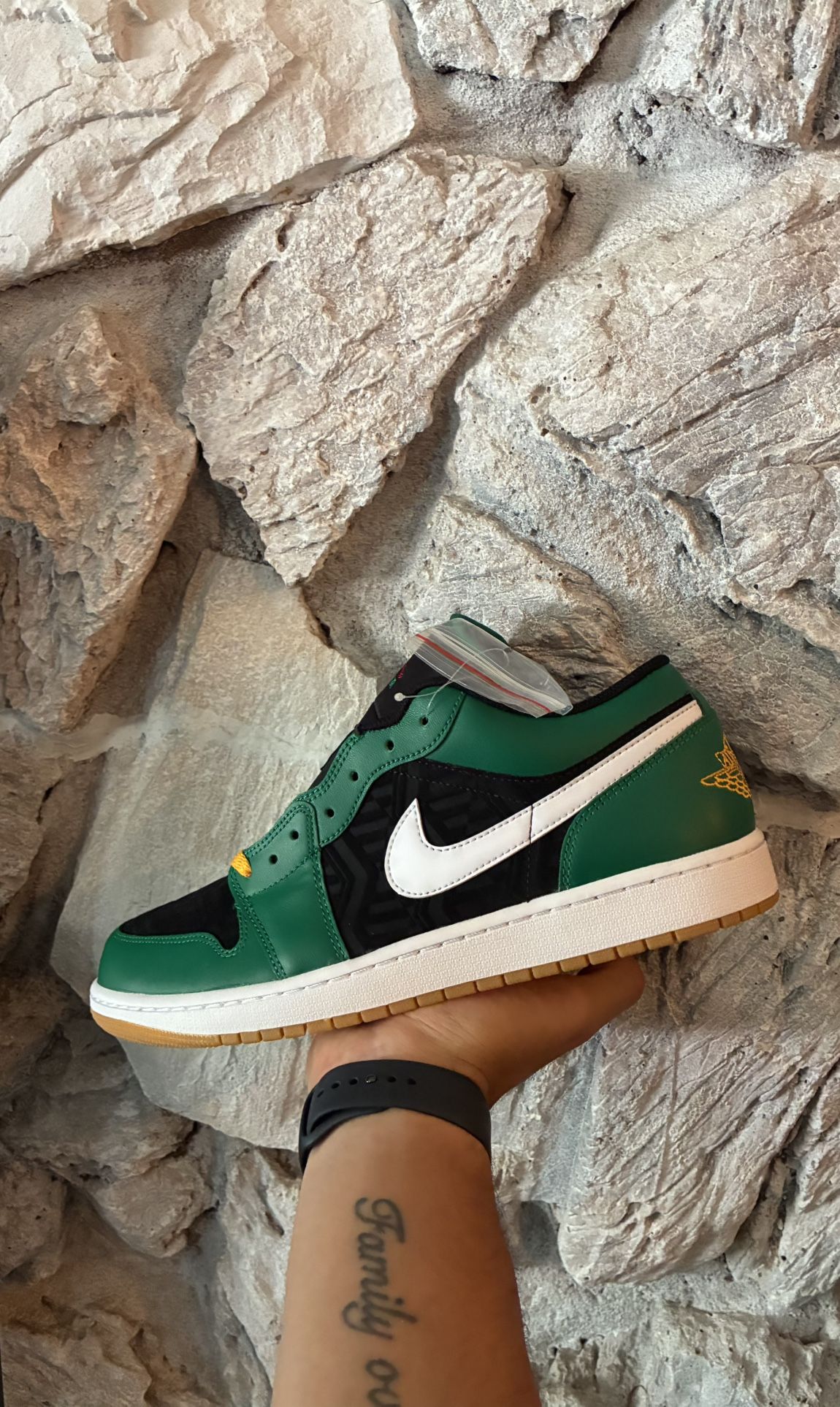 Jordan 1 Low Holiday Special Sz 11.5