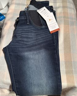 Maternity Jeans  Shorts & Top