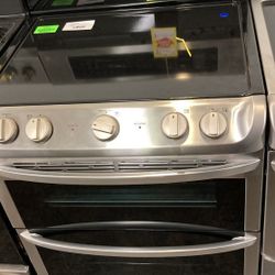 LG LDEST 7.3 cu. ft. Electric Double Stove HT92