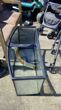 Fish tank  size 36 length   Pick up. E.  Side. Tacoma