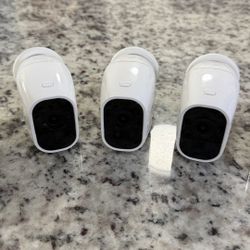 Arlo 2 Wireless Cameras 