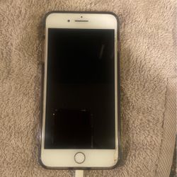 iPhone 7+ Icloud Unlocked And Open To Any Carrier