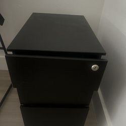 Metal Filing Cabinet With Lock 