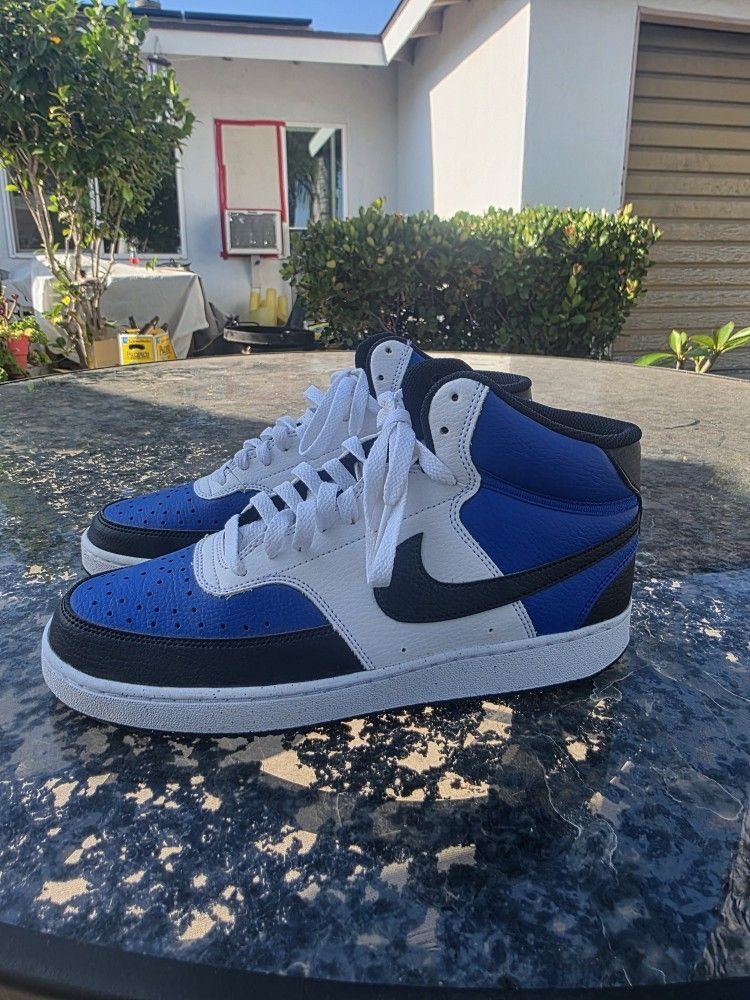 NIKE Brand New
