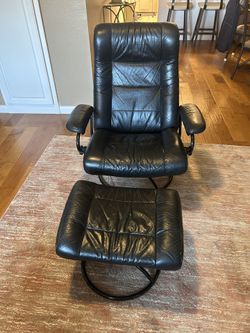 Black Leather Chair & Ottoman