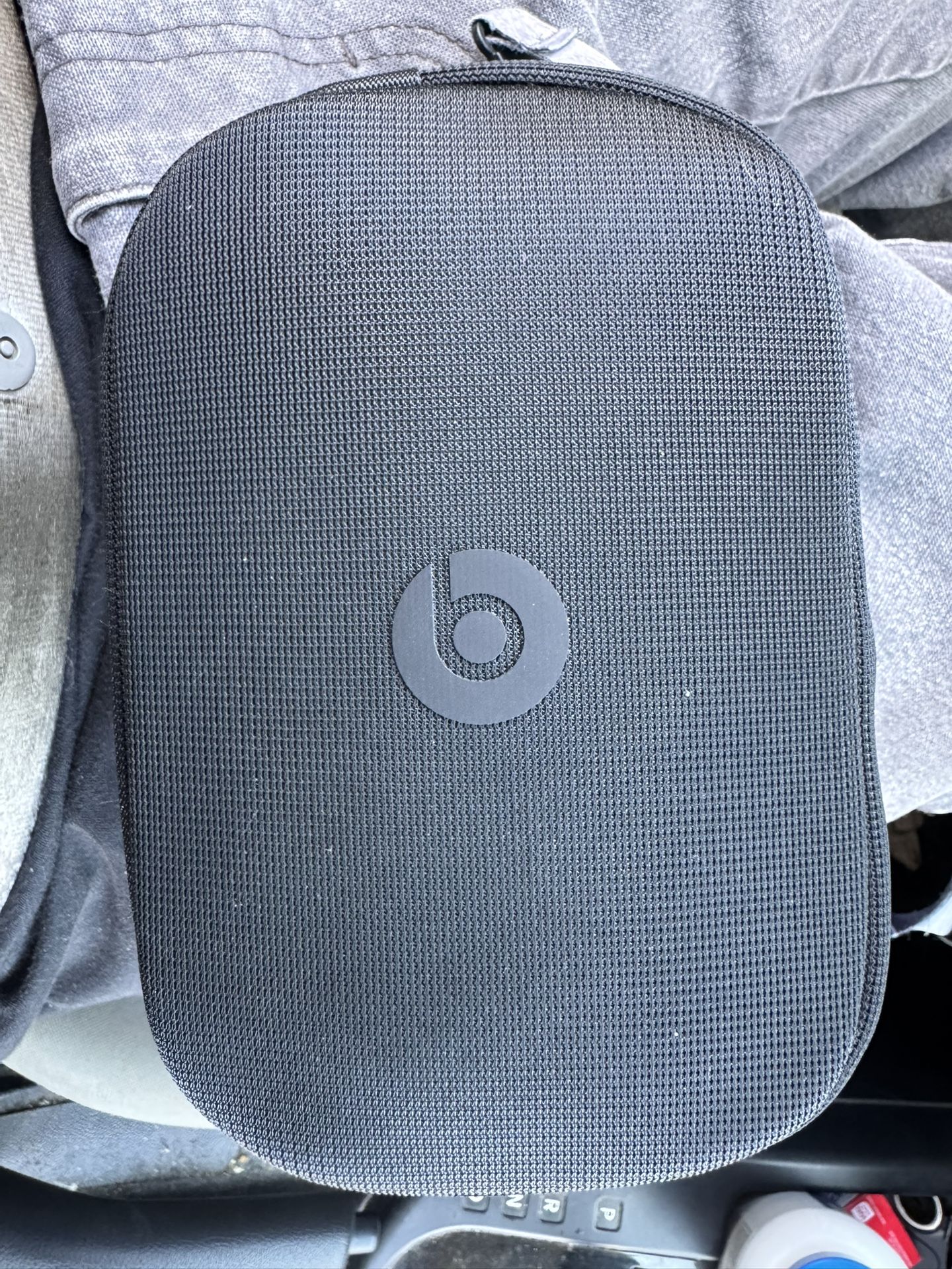 Beats Studio Pros - With Ear cover - Worn Twice