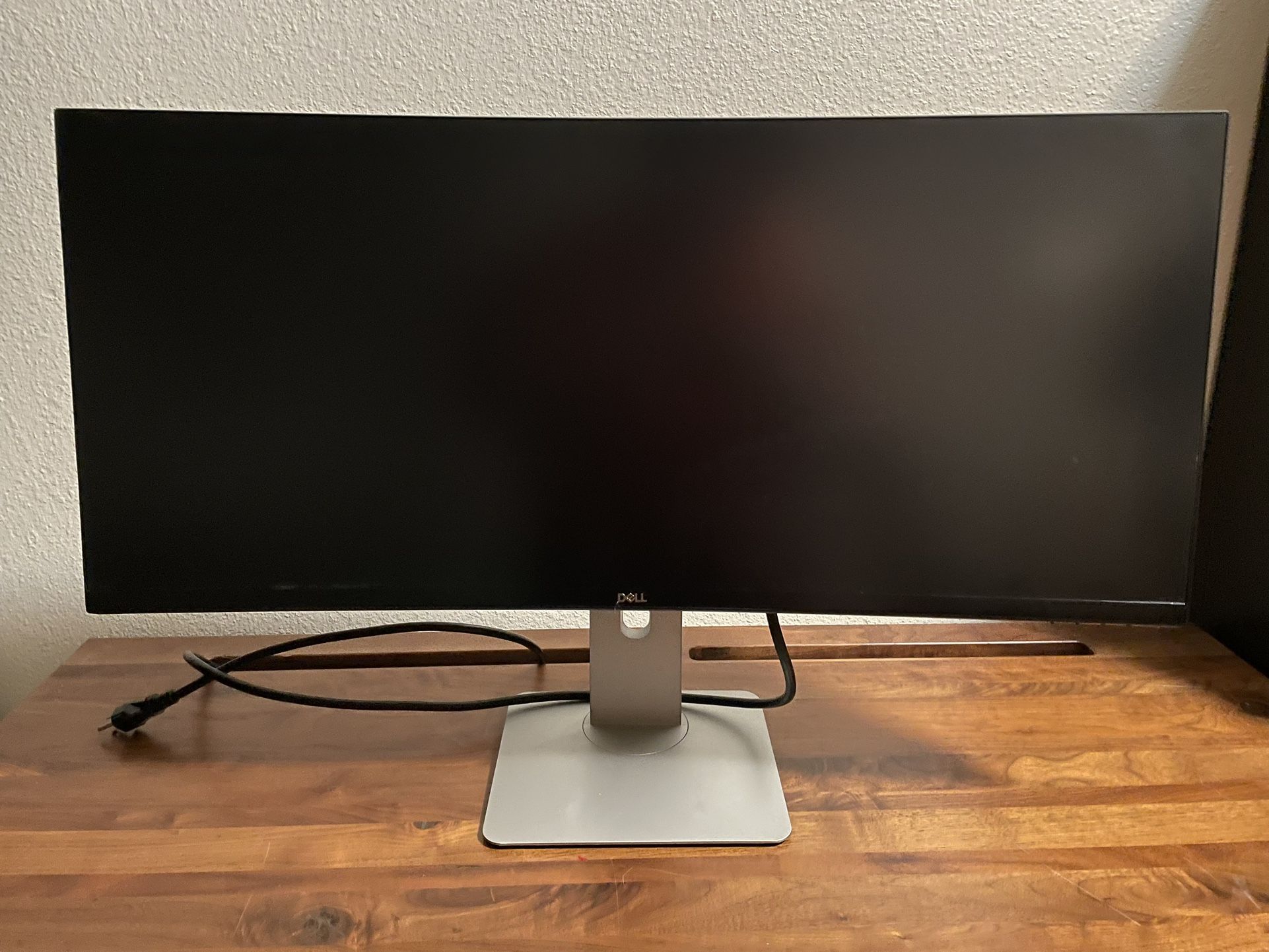 Dell Curved Monitor- P3418HW