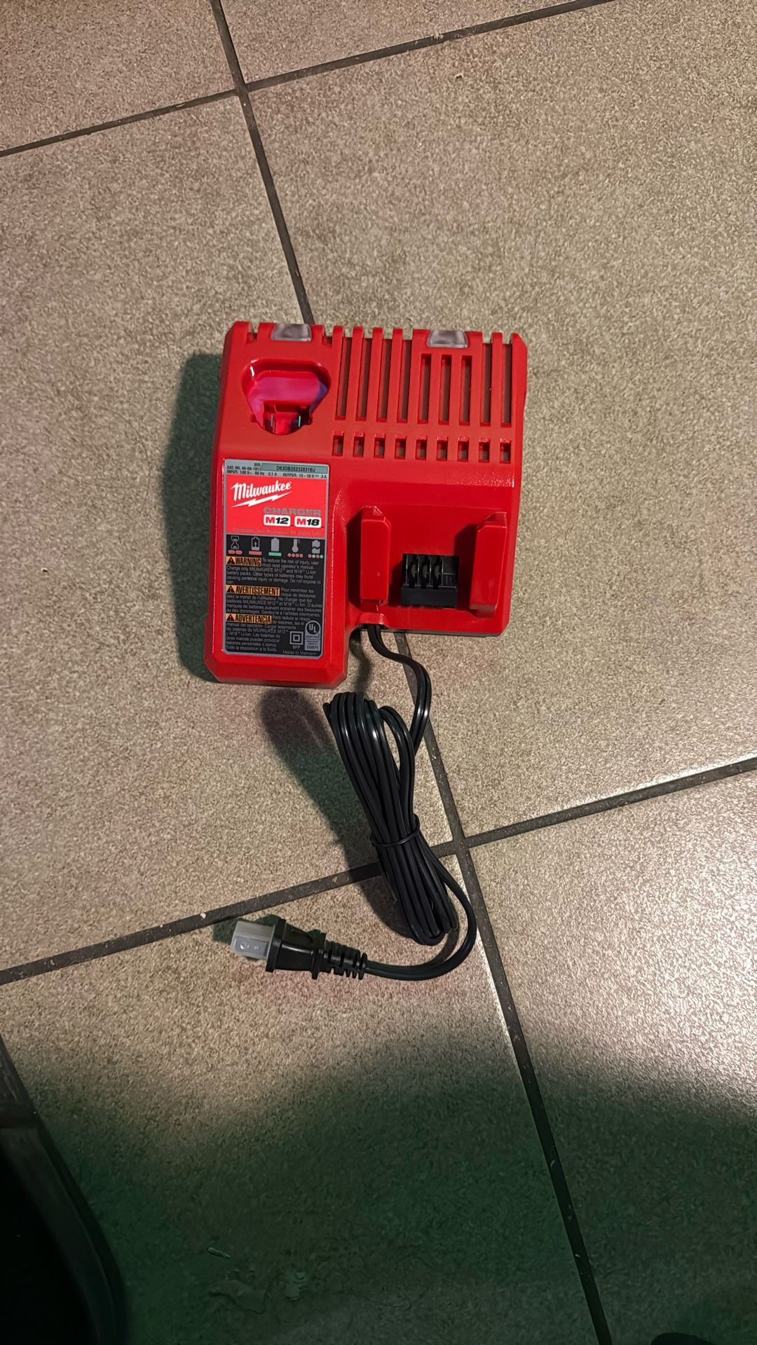 Bran New Milwaukee Charger M12 M18