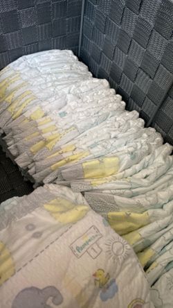 37 pampers size uno por el precio de $15