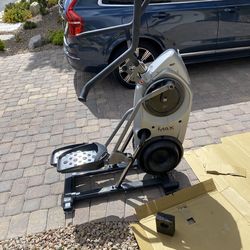 Bow flex max trainer