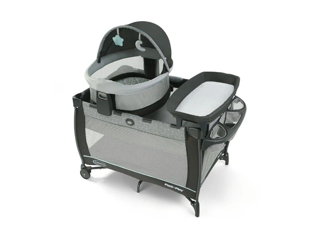 Graco Pack n Play Travel Dome LX Playard in Astin