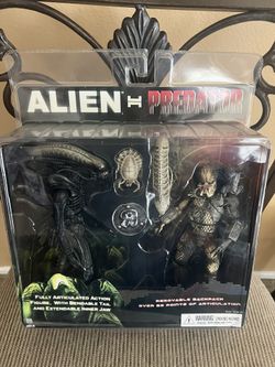 Predator Vs Alien Neca Collectible Action Figure Set