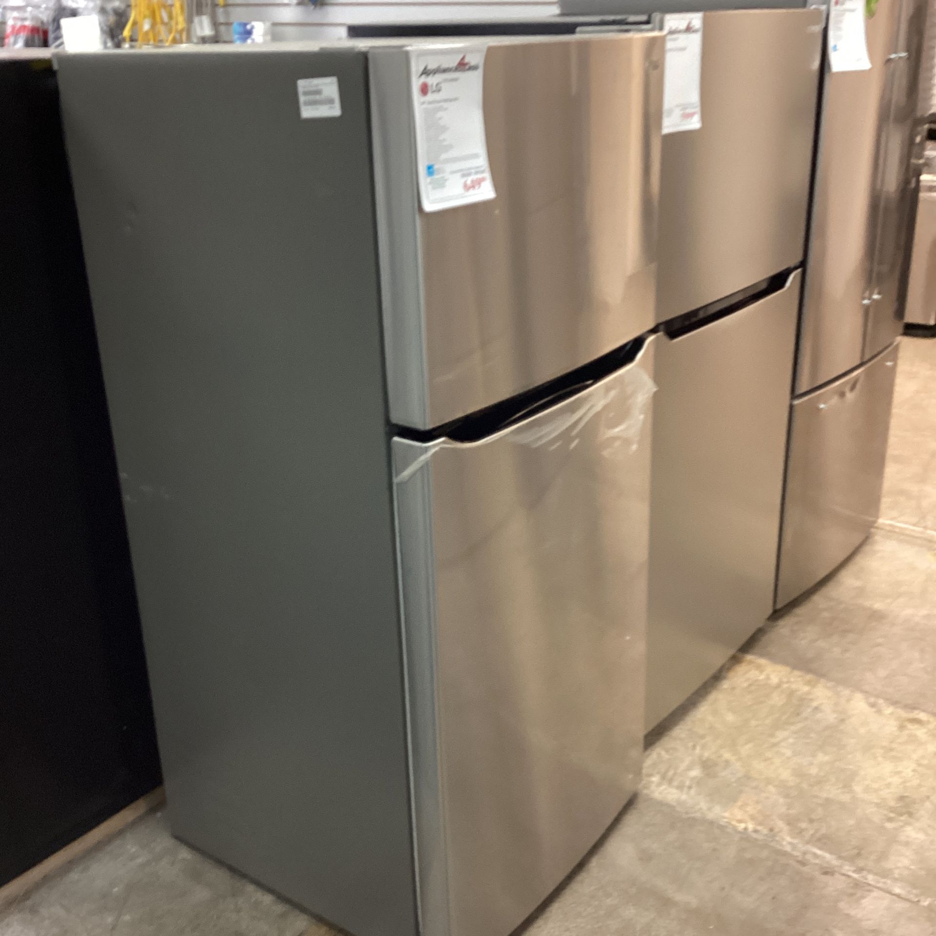 30” Top freezer refrigerator LG