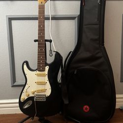 Fender Standard Stratocaster Left Handed Black Electric Guitar set