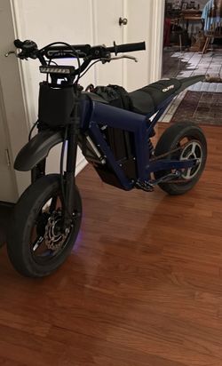 🔥 Electric Moped E-Bike for Sale – Great Condition! 🏍️⚡