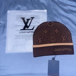 Louie Vuitton Brown Monogram Beanie (price negotiable)