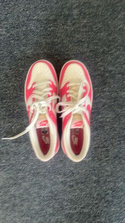 Nike Low-Top Sneakers Pink and White