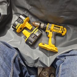 Dewalt XRP 1/2" Cordless Drill/Driver/Hammerdrill