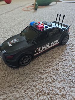 Toy car