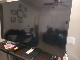 Samsung TV 70"