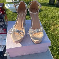 High Heals Holographic Bow Peace High End 