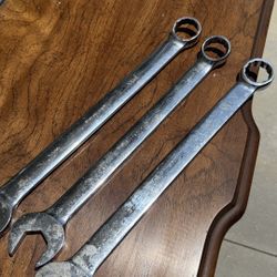 Large Combination Wrenches (3 pcs)