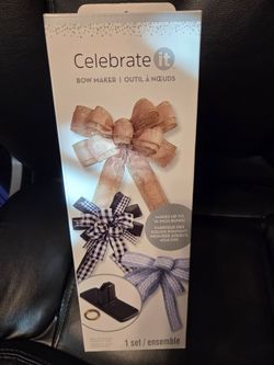 Celebrate It Bow Maker