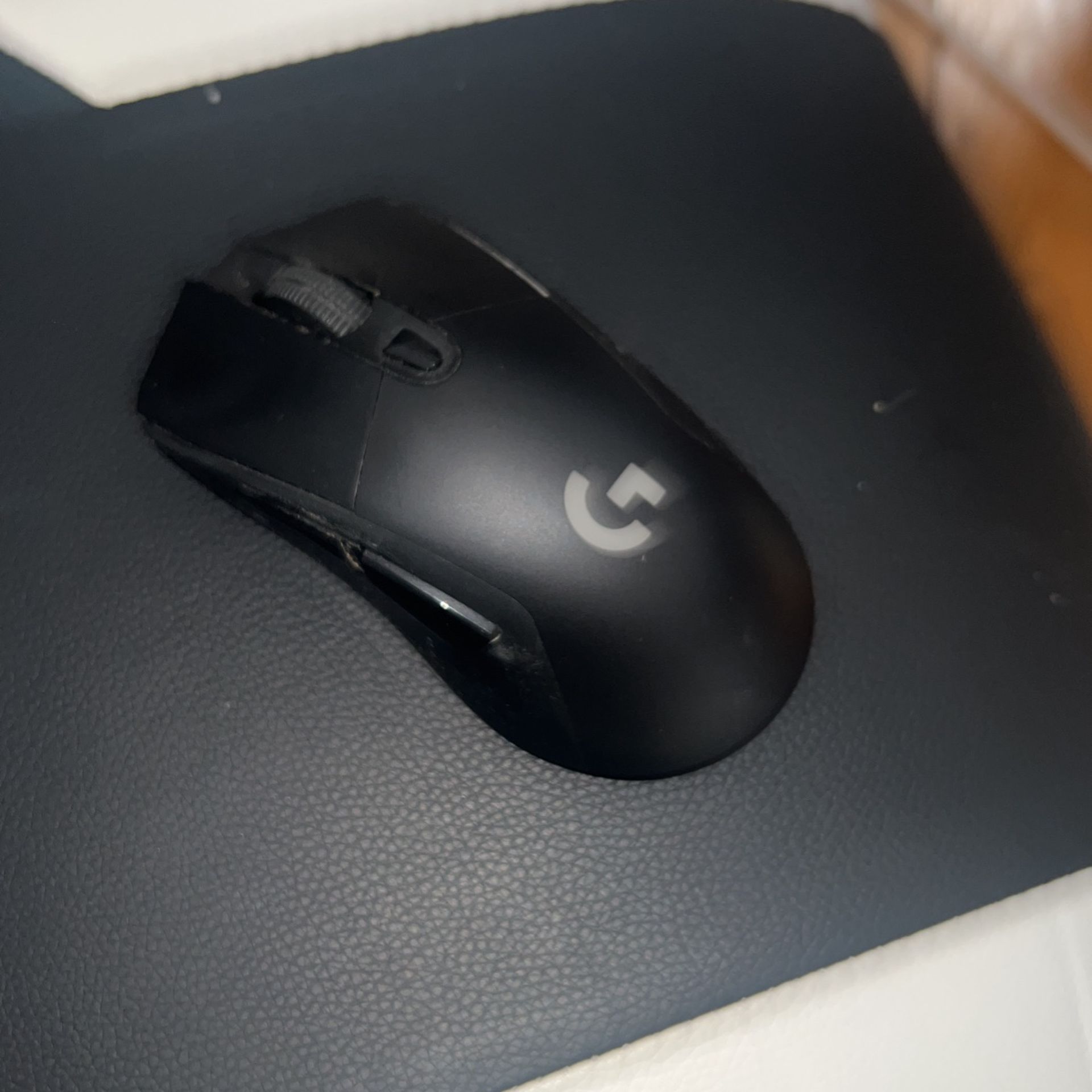 G703
