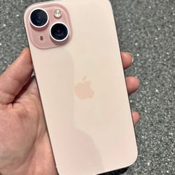 iPhone 15 128GB CARRIER UNLOCKED