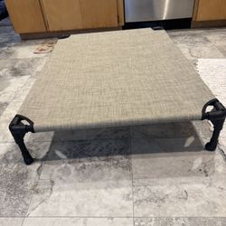 Veehoo Portable Elevated Dog Bed For Large Dogs