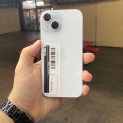 iPhone 15 256GB 