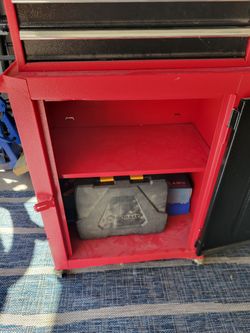 Red and Black Rolling Tool Chest Cabinet