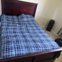 Full Sized Bed