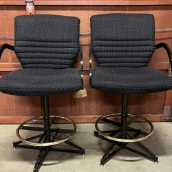 Set Of (2) Bar stool chairs