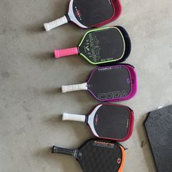 Pickleball Paddles 