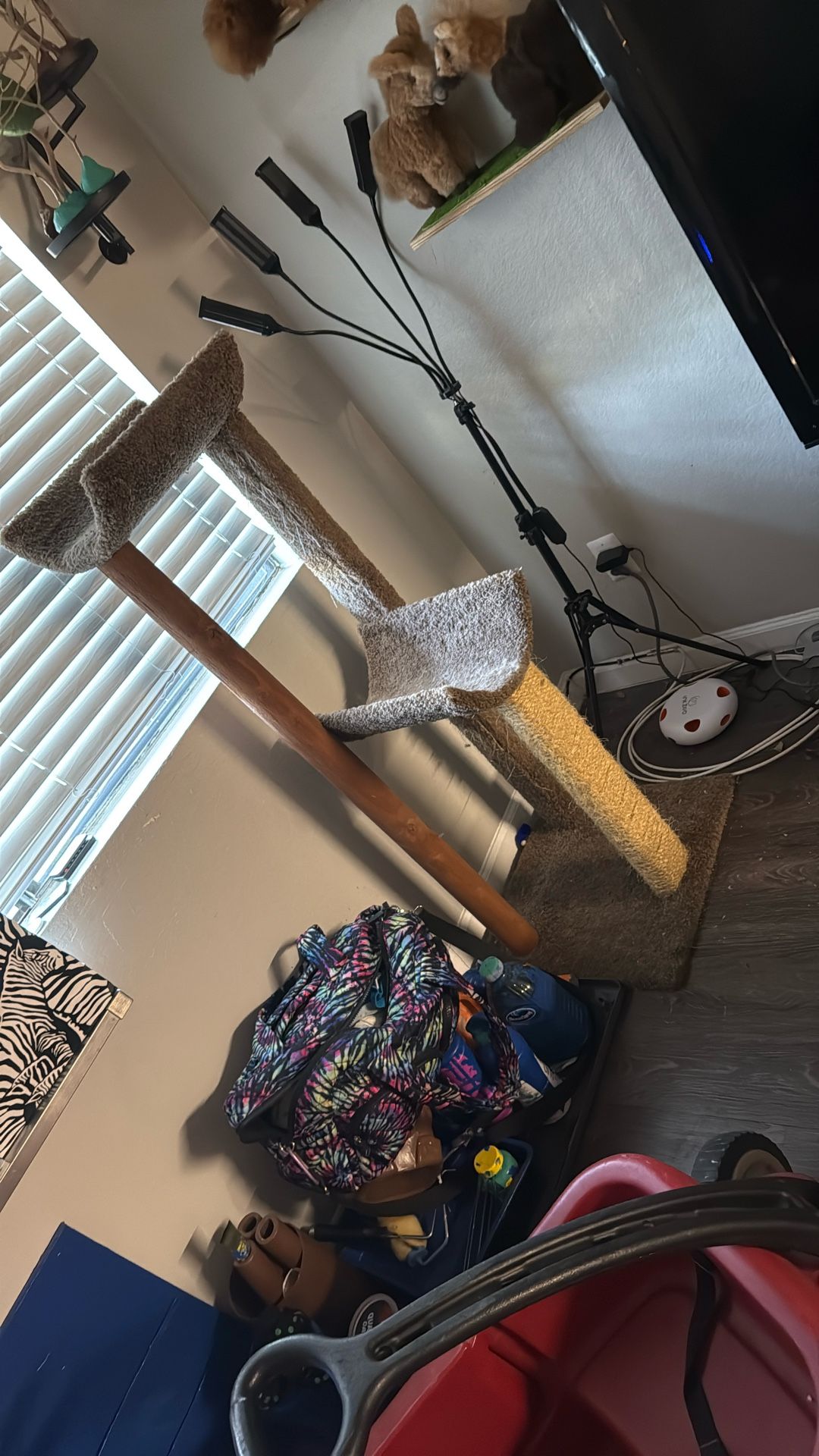 Cat Tree Tower Scratcher 