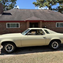 1975 Chevy Malibu Classic 