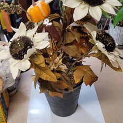 Fall Floral Fake Artificial White Sunflowers Flowers Plant  With Pumpkins