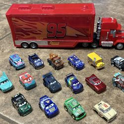 Disney Cars Minis & Mack Hauler Transporter