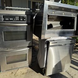 Doble Oven Dishwasher And Bell