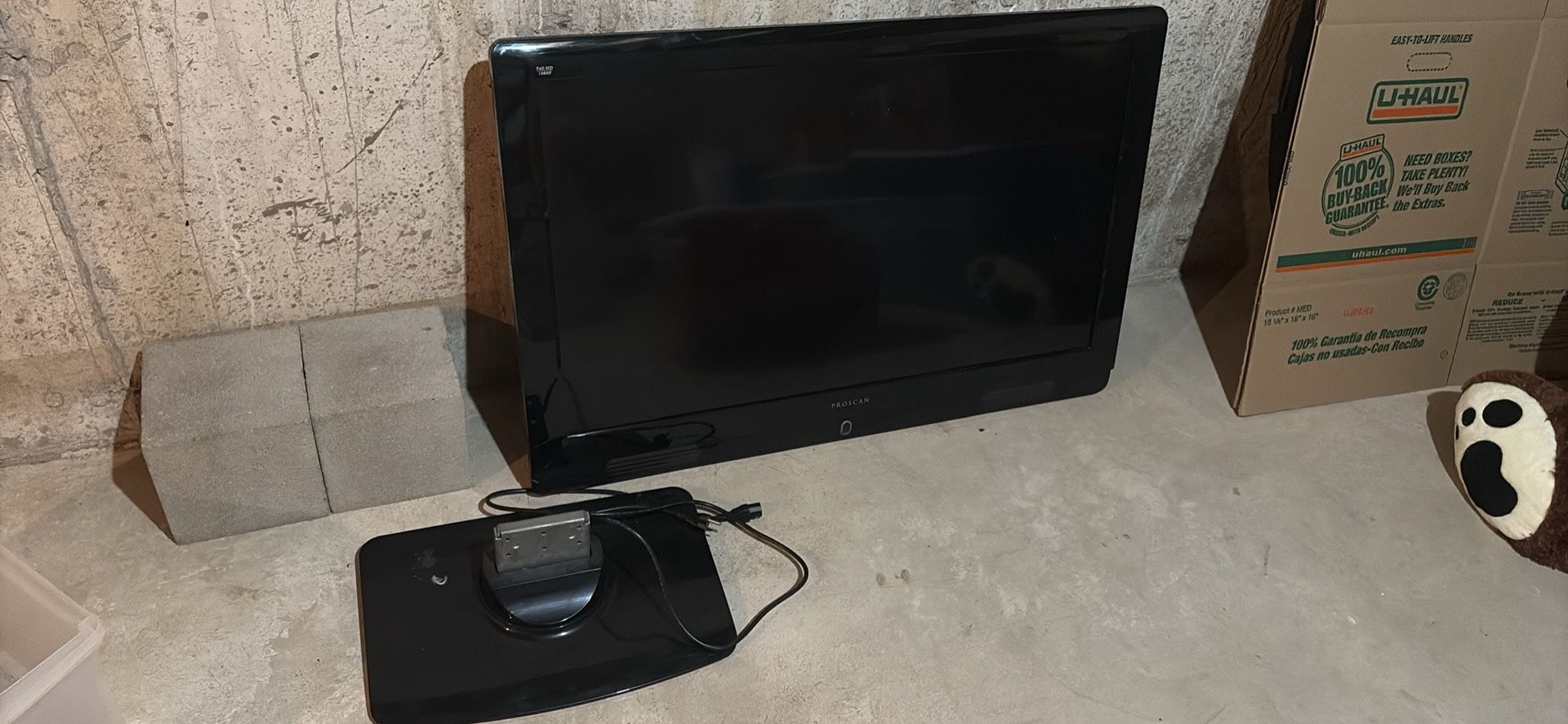 TV