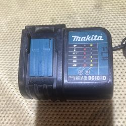 Makita 18 volt charger