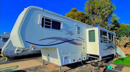 2001 ALFA Trailer