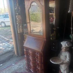 Antique furniture showcase